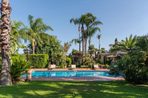 Villa Gialla - Private padel court