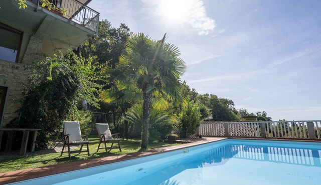 Villa Giulia - Beautifully situated country house, wide panoramic views to the sea