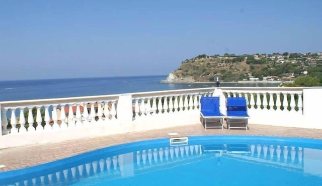 Villa Giulia, with panoramic private pool near the beach