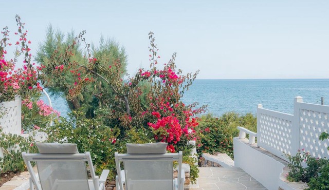 Villa Glaros