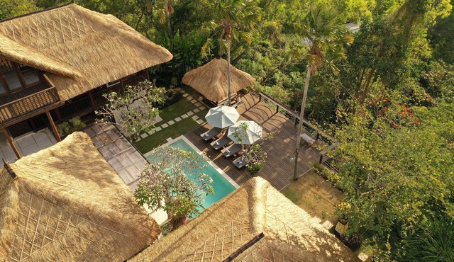 Villa Grasshopper by Fantasia Villas