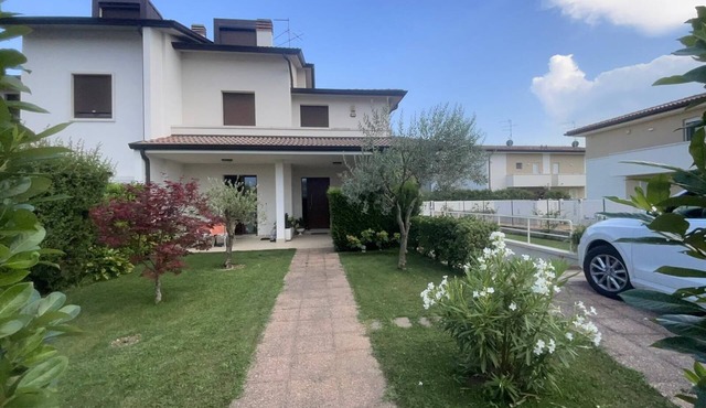 Villa Green Harmony - Ideal Solution to stay near Verona and Garda Lake