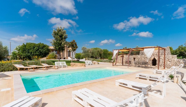 Villa Greta with Panoramic View & Pool