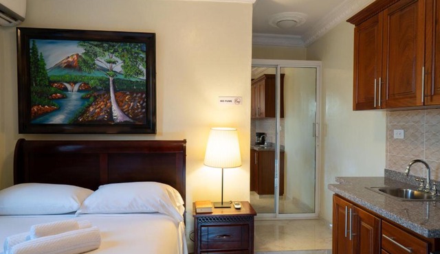 Villa Gumio Studio Apt - 7 minutes walk to Boca Chica Beach apts