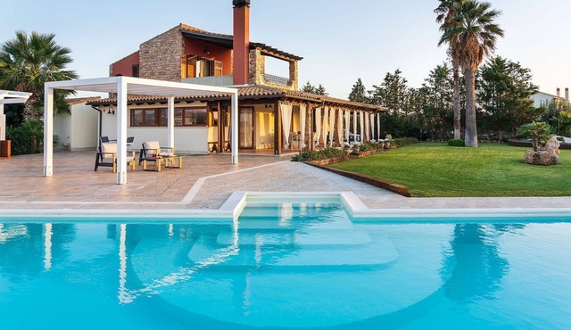 Villa Heaven with private pool - My Rental Homes