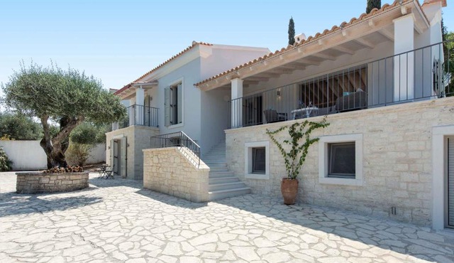 Villa Helonaki