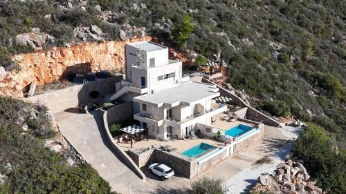 Villa Hibiscus, piscine privée avec une vue splendide