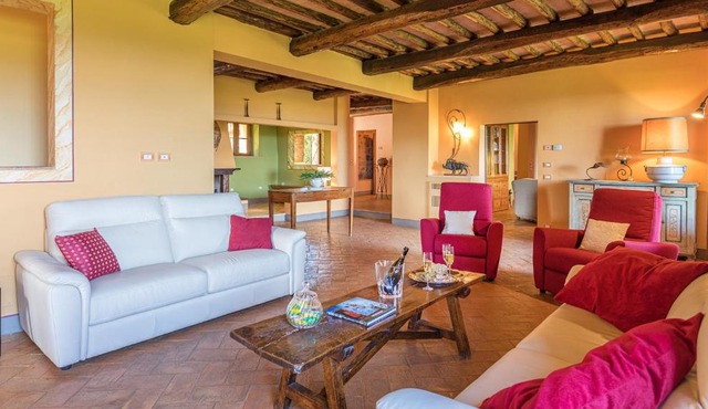 VILLA IL FORAMASSO 10&2, Emma Villas