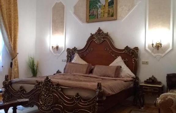 Villa Imperia, Museums-Hotel, Treppensteigen