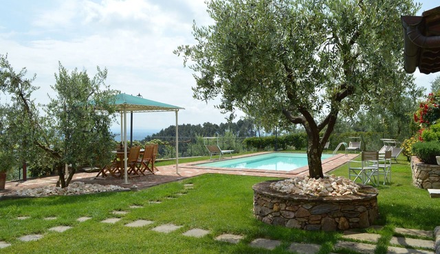 Villa in Castelvecchio with 3 bedrooms sleeps 6