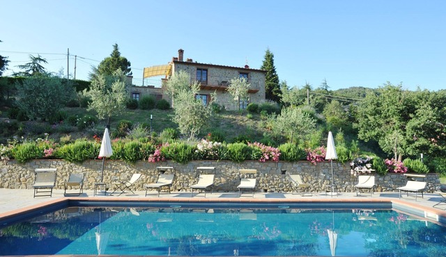 Villa in Lisciano Niccone with 5 bedrooms sleeps 10