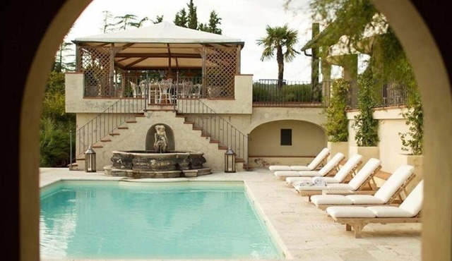Villa in Montebenichi with 7 bedrooms sleeps 16
