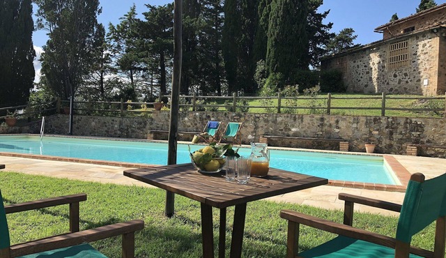 Villa in Montegemoli with 7 bedrooms sleeps 13