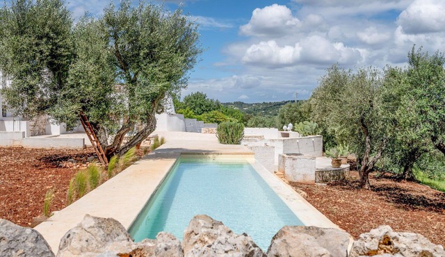 Villa in Ostuni with 3 bedrooms sleeps 6