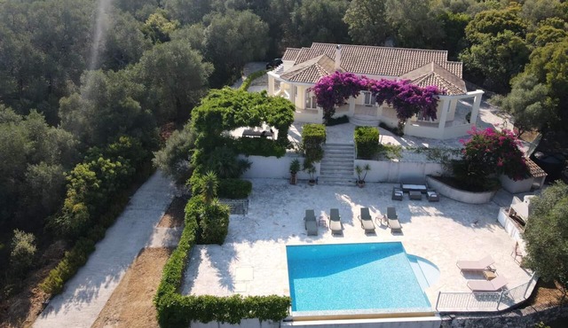 Villa in Pelekito, Perithia, Corfu near Kassiopi, North Corfu