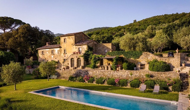 Villa in Pergo with 4 bedrooms sleeps 8