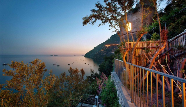 Villa in Positano with 11 bedrooms sleeps 22