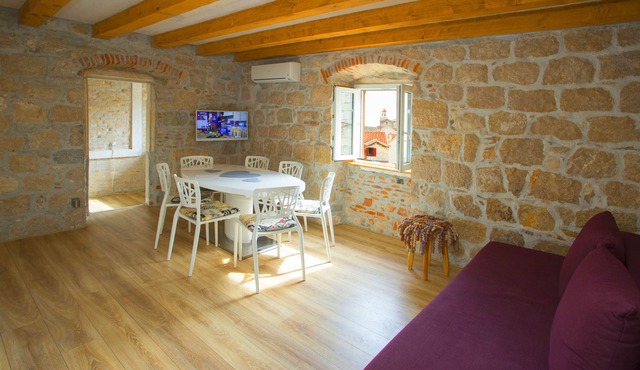 villa in Split old town, near Diocletian palace and promenade, villa Veli Varos
