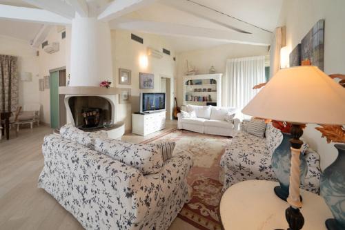 VILLA INFINITY - Regarda Travel
