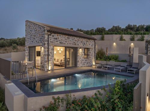 Villa Ioannis - With Private Heated Pool
