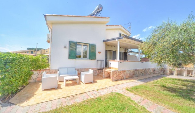 Villa Giunone - Holiday Houses Mare Nostrum - In front of the beach and Pool
