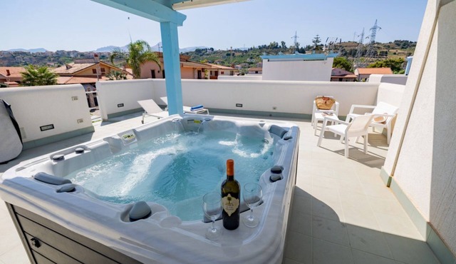Villa Amalfi (mini pool on the terrace)