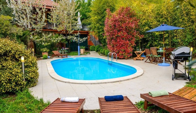 Villa Ivan - Three Bedroom Villa, Sleeps 6