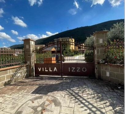 VILLA IZZO B&B