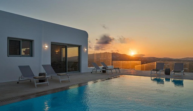 Villa j-view