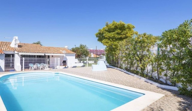 Villa Jacaranda V3 by Interhome
