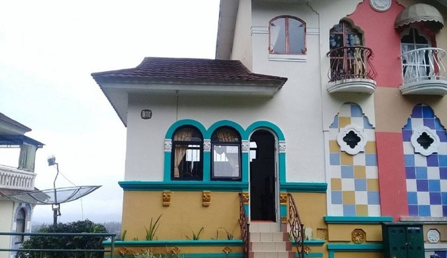 Villa Kota Bunga Vinca