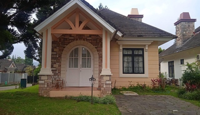 Villa Kota Bunga Widuri