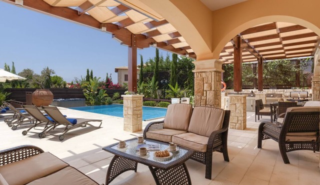 Villa Kyrenia - Three Bedroom Resort, Sleeps 6