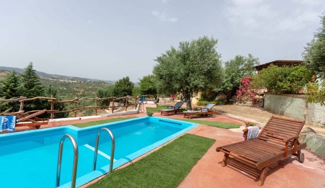 Villa L'Oleandro with pool and A/C