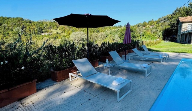 Villa La Ginestra with private pool Piemonte