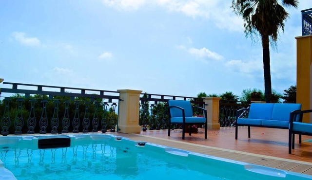 Villa La Timpa - ancient and majestic villa with private jacuzzi which enjoys a wonderful view of Mo