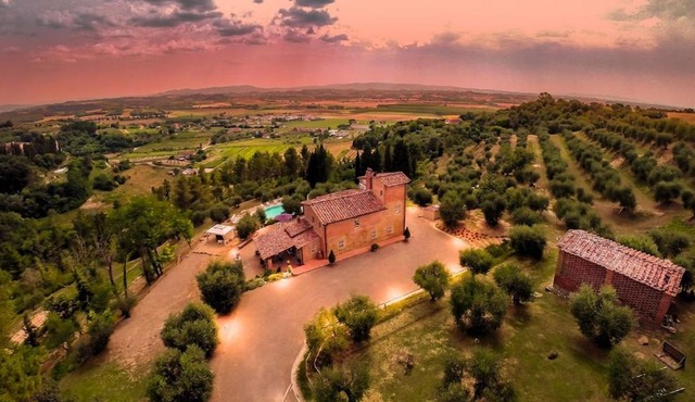 VILLA LARINO Luxury villa in Tuscany with breathtaking view