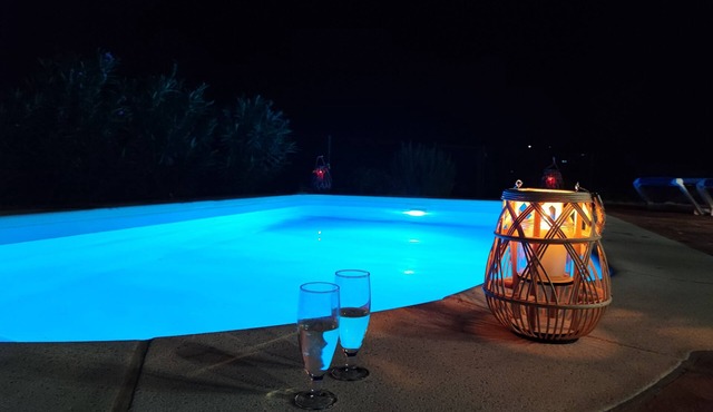 Villa Las Adelfas with beautiful view ,HEATED POOL, 6 Pers, WIFI,BBQ,terraces