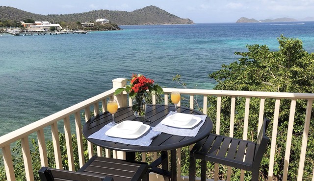 Villa Latitudes - Closest to the Water, Very Private - Point Pleasant