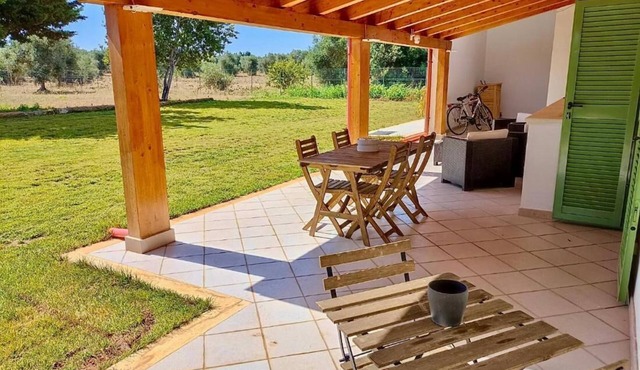 Villa Laura, complete and modern furnishings, a green oasis by the city