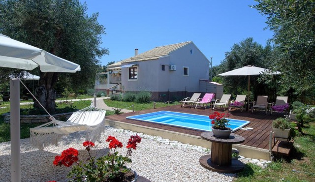 Villa Lavredakos