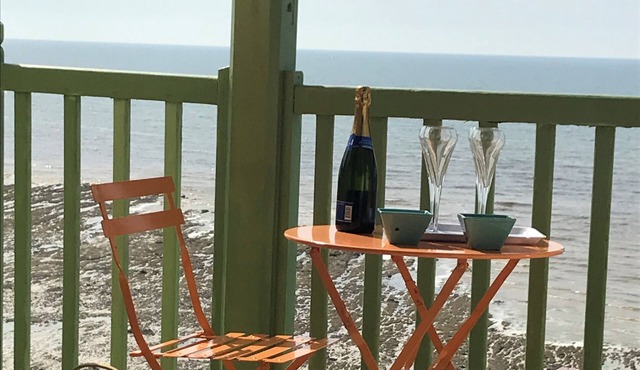 Villa Le Courlis exceptional panoramic sea view direct beach access
