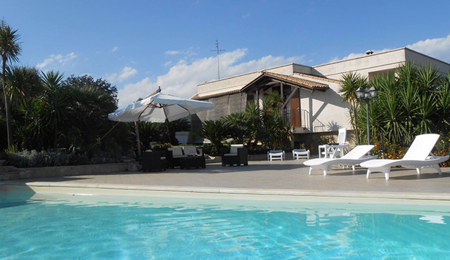 Villa le querce-Beautiful Semi-detached Villa:Private,secluded Pool,Patio,Garden