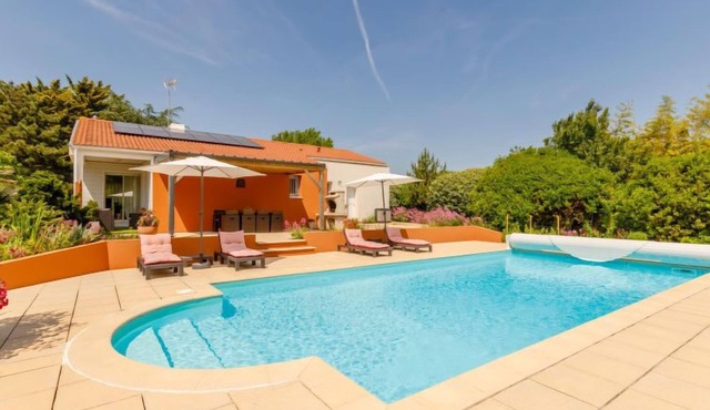 Villa Les Cygnes by Interhome