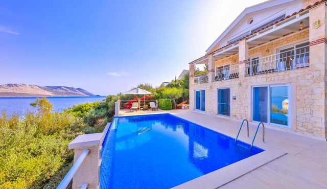 Villa Leucosia