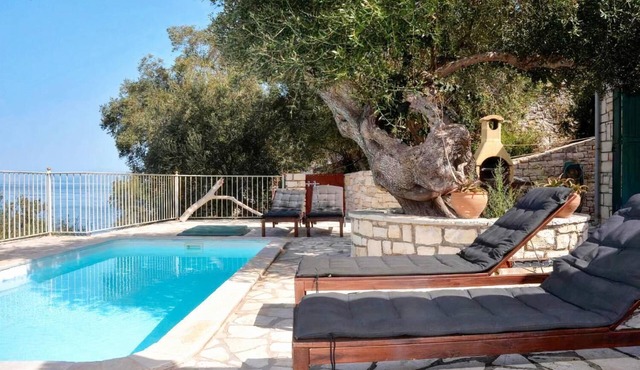 Villa Levrecchio - Two Bedroom Villa, Sleeps 4