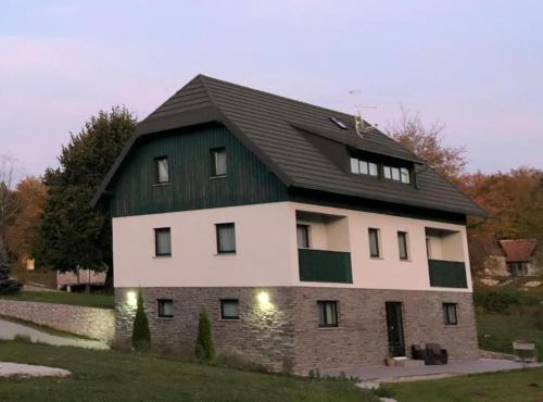 Villa Lika