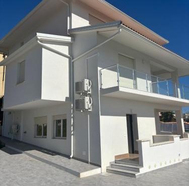 Villa Lina