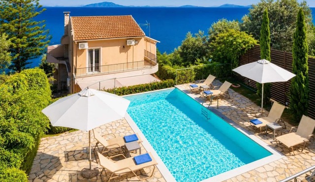 Villa Litsa - Three Bedroom Villa, Sleeps 6