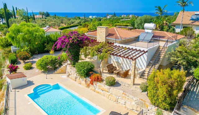 Villa Lone - Three Bedroom Villa, Sleeps 6
